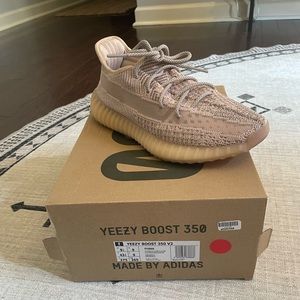 Yeezy Boost 350 v2 Synth Reflective